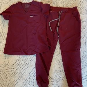 Burgundy FIGS Scrubs size SMALL